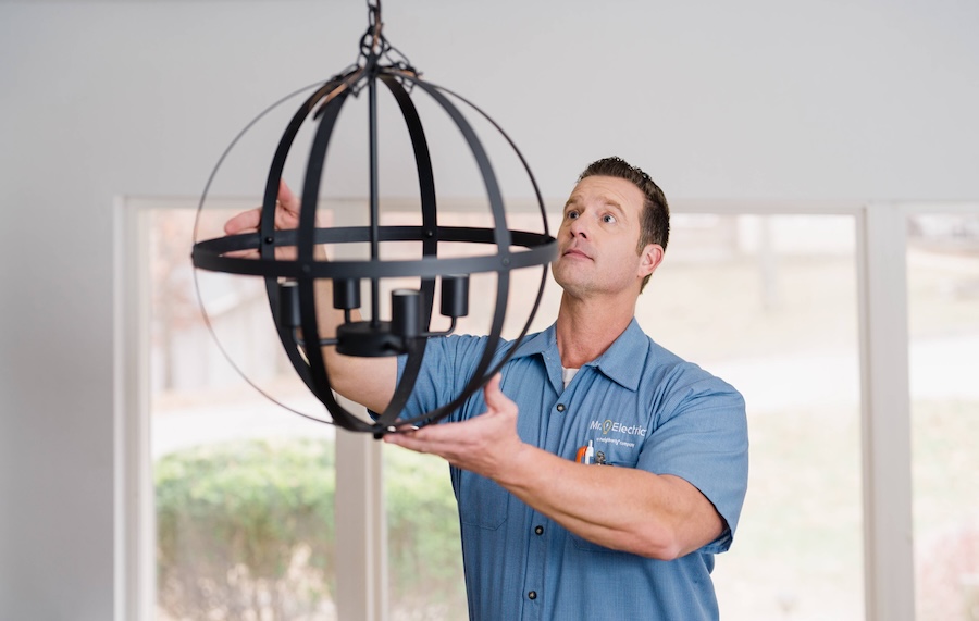 Hire a Local Electrician in Cypress Gardens, FL